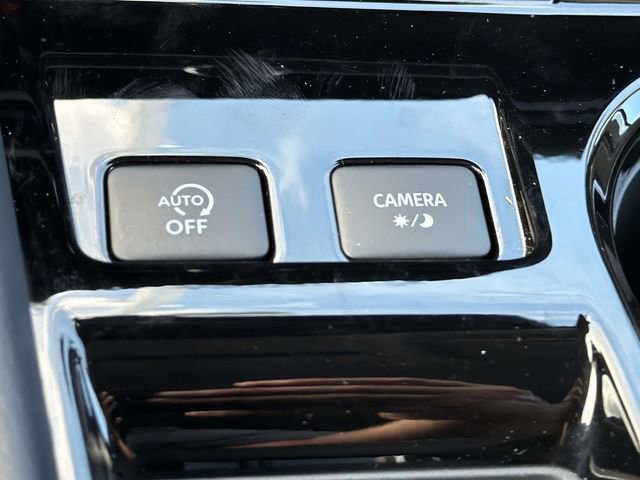 Certified 2025 Nissan Murano SV image 18