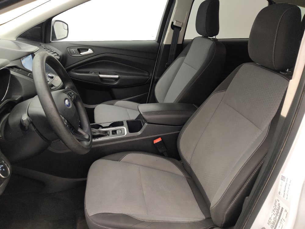 Used 2019 Ford Escape SE FWD image 17