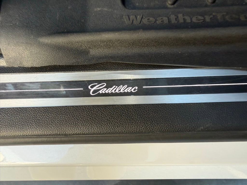 Used 2020 Cadillac Escalade Premium Luxury image 21