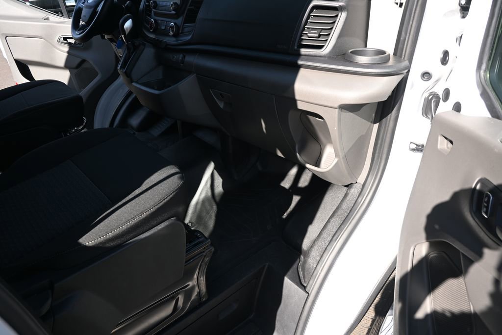 Used 2024 Ford Transit 250 Low Roof w/ Exterior Upgrade Package image 18