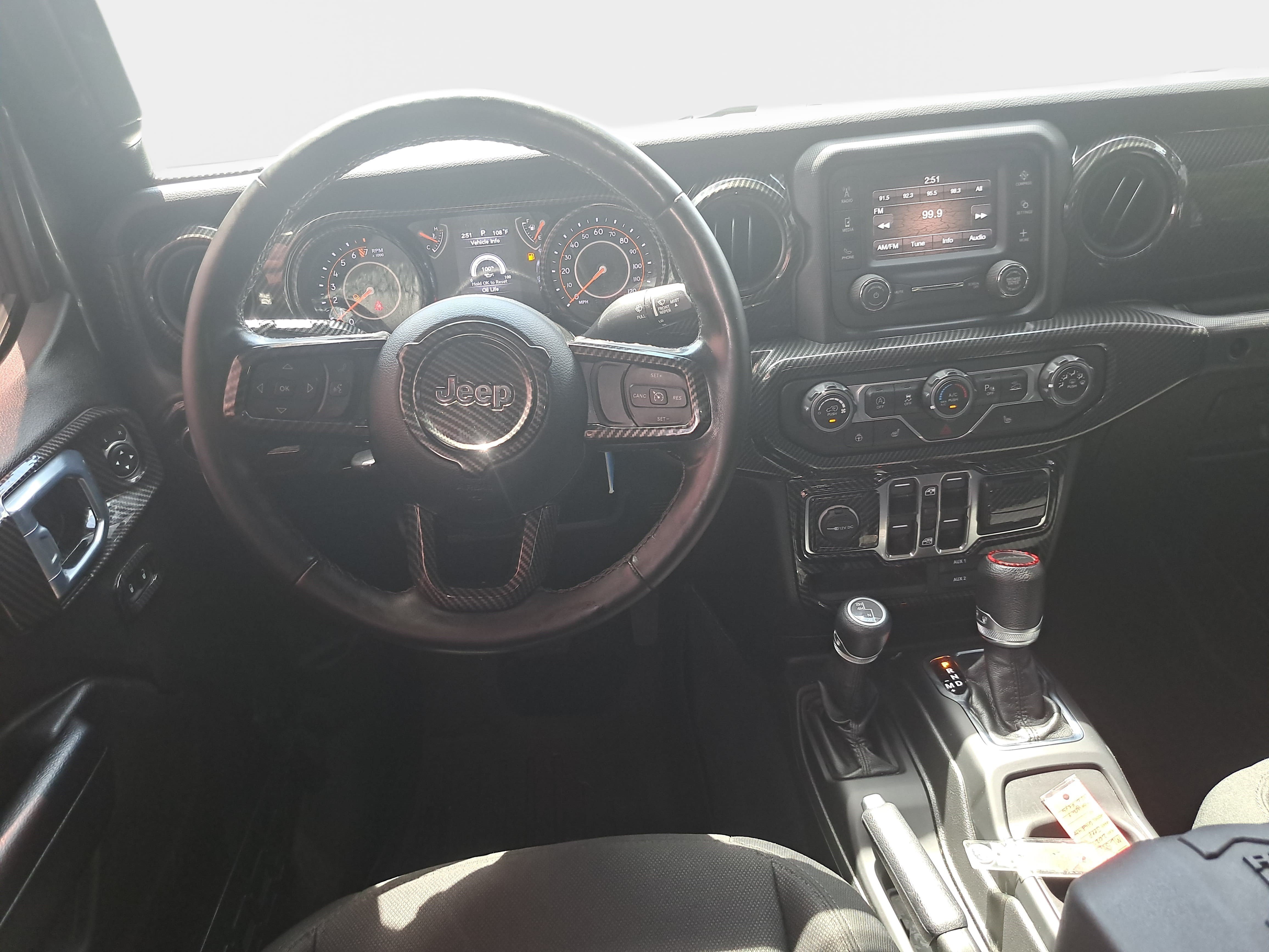 Used 2021 Jeep Gladiator Sport AWD/4WD image 15
