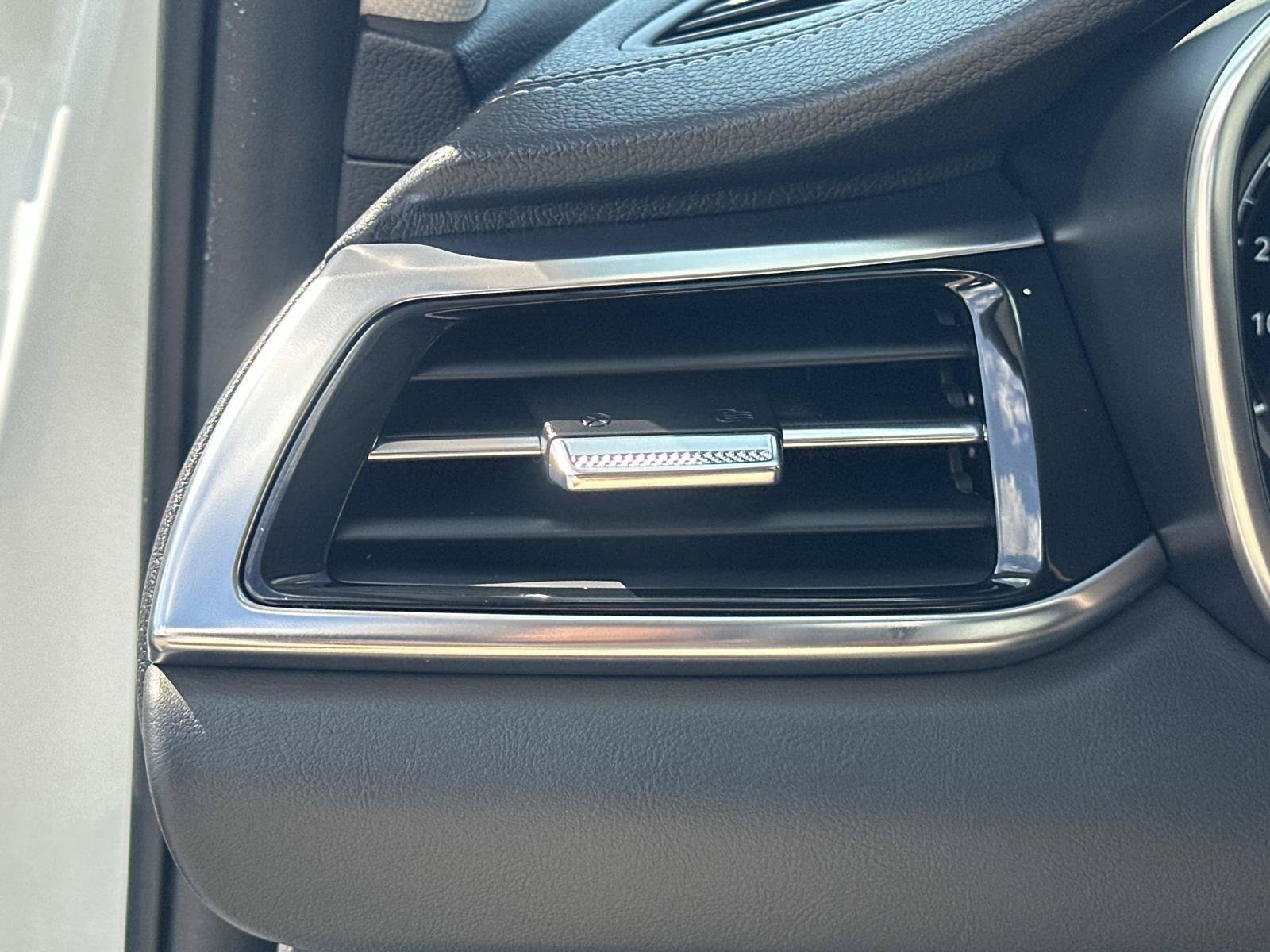 Used 2026 Genesis G70 2.5T RWD image 26