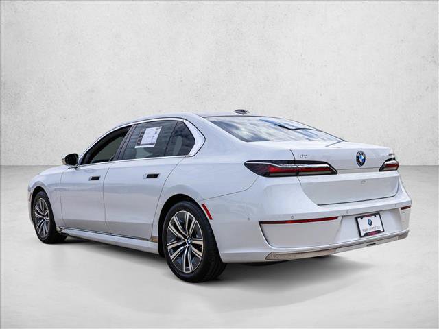 Used 2024 BMW i7 eDrive50 RWD image 7