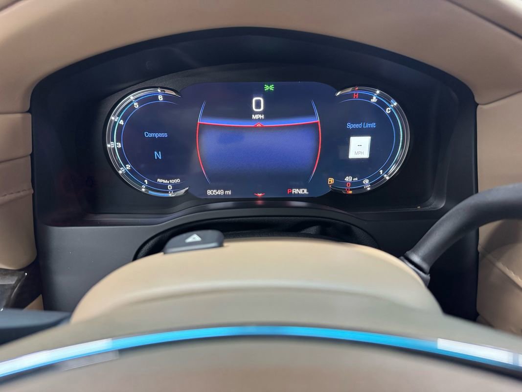 Used 2019 Cadillac Escalade ESV Platinum image 29