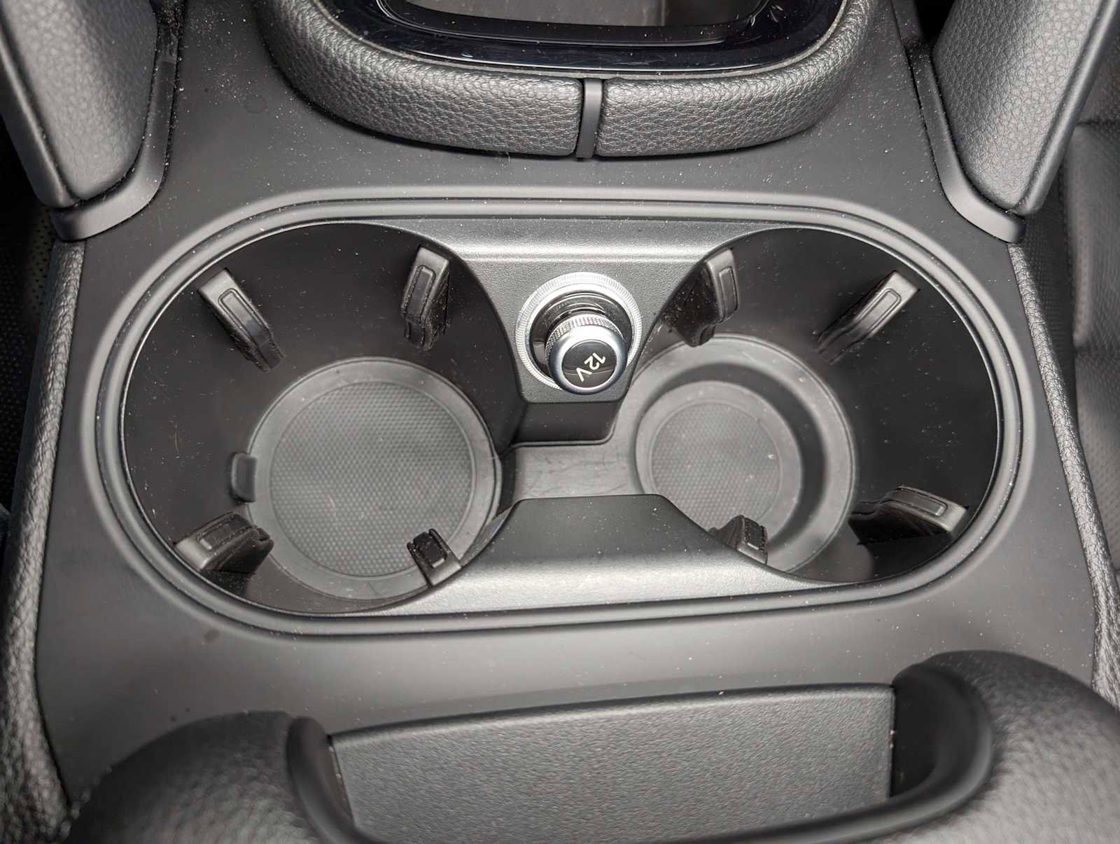 Used 2024 Porsche Cayenne S image 24