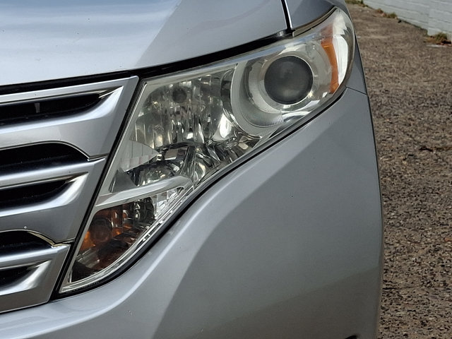 Used 2010 Toyota Venza AWD image 9