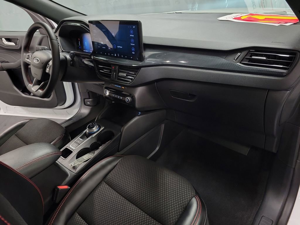Used 2023 Ford Escape ST-Line w/ Tech Pack #1 image 25