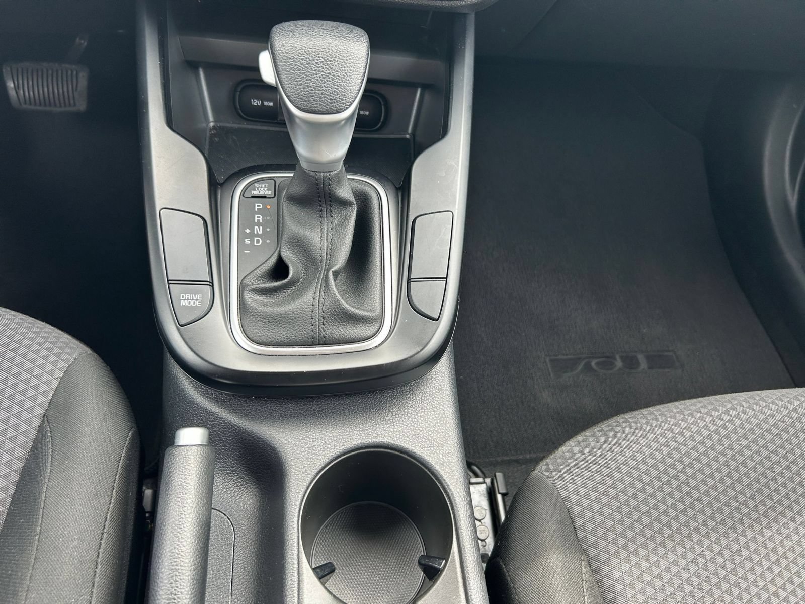 Used 2025 Kia Soul LX w/ LX Technology Package FWD image 35