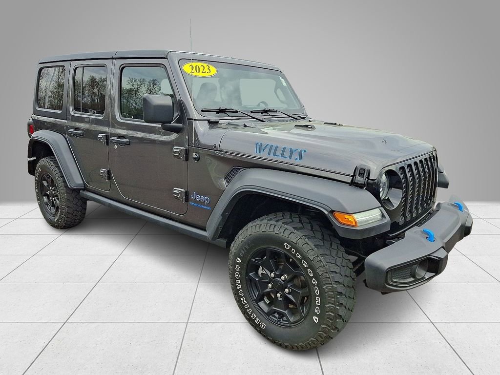 Used 2023 Jeep Wrangler Unlimited w/ Cold Weather Group image 4