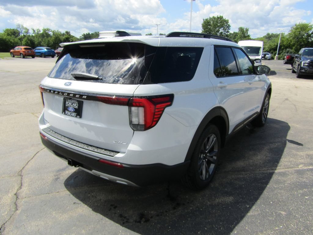 New 2026 Ford Explorer Active w/ Active Comfort Package AWD/4WD image 9