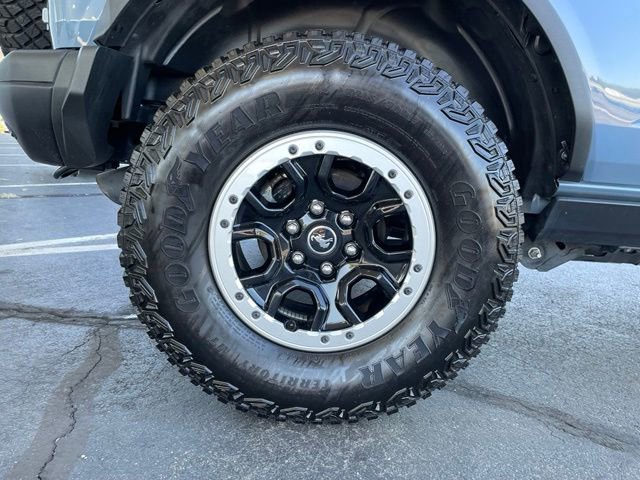 Used 2023 Ford Bronco Badlands w/ Sasquatch Package AWD/4WD image 32