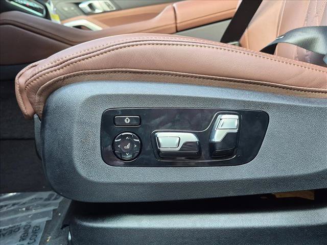New 2026 BMW X6 xDrive40i w/ Executive Package AWD/4WD image 4