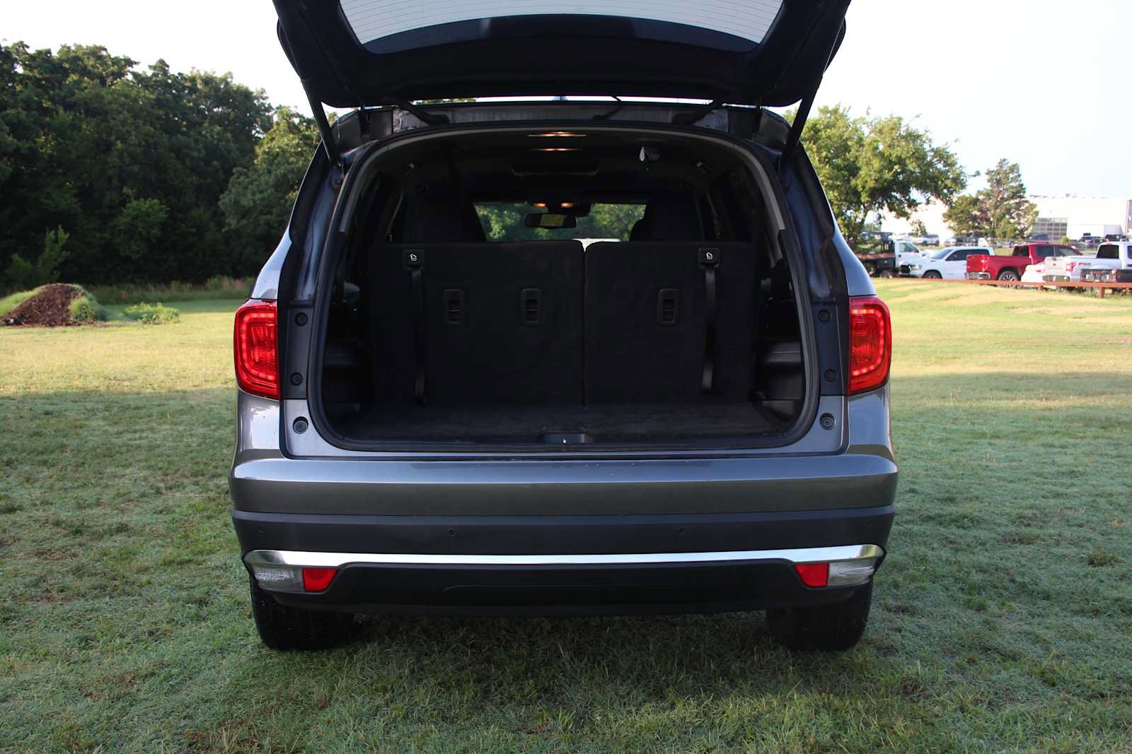 Used 2017 Honda Pilot Touring image 9