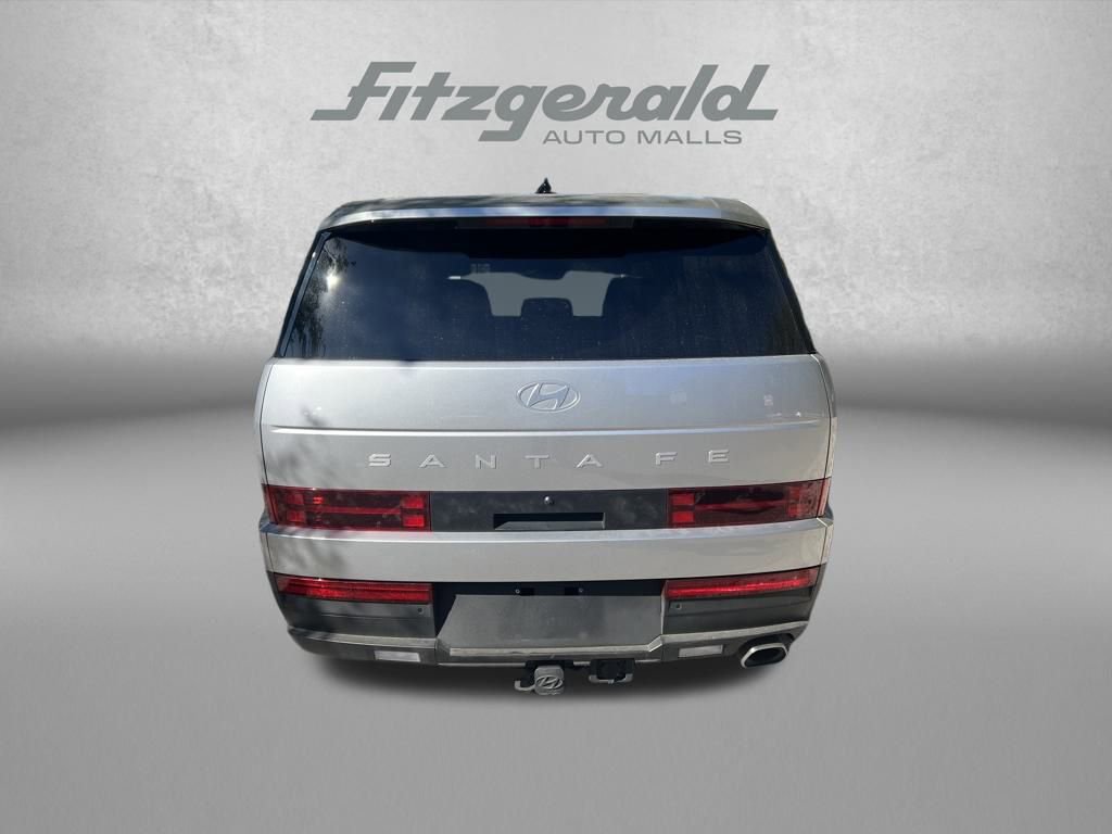 Used 2025 Hyundai Santa Fe SE image 9