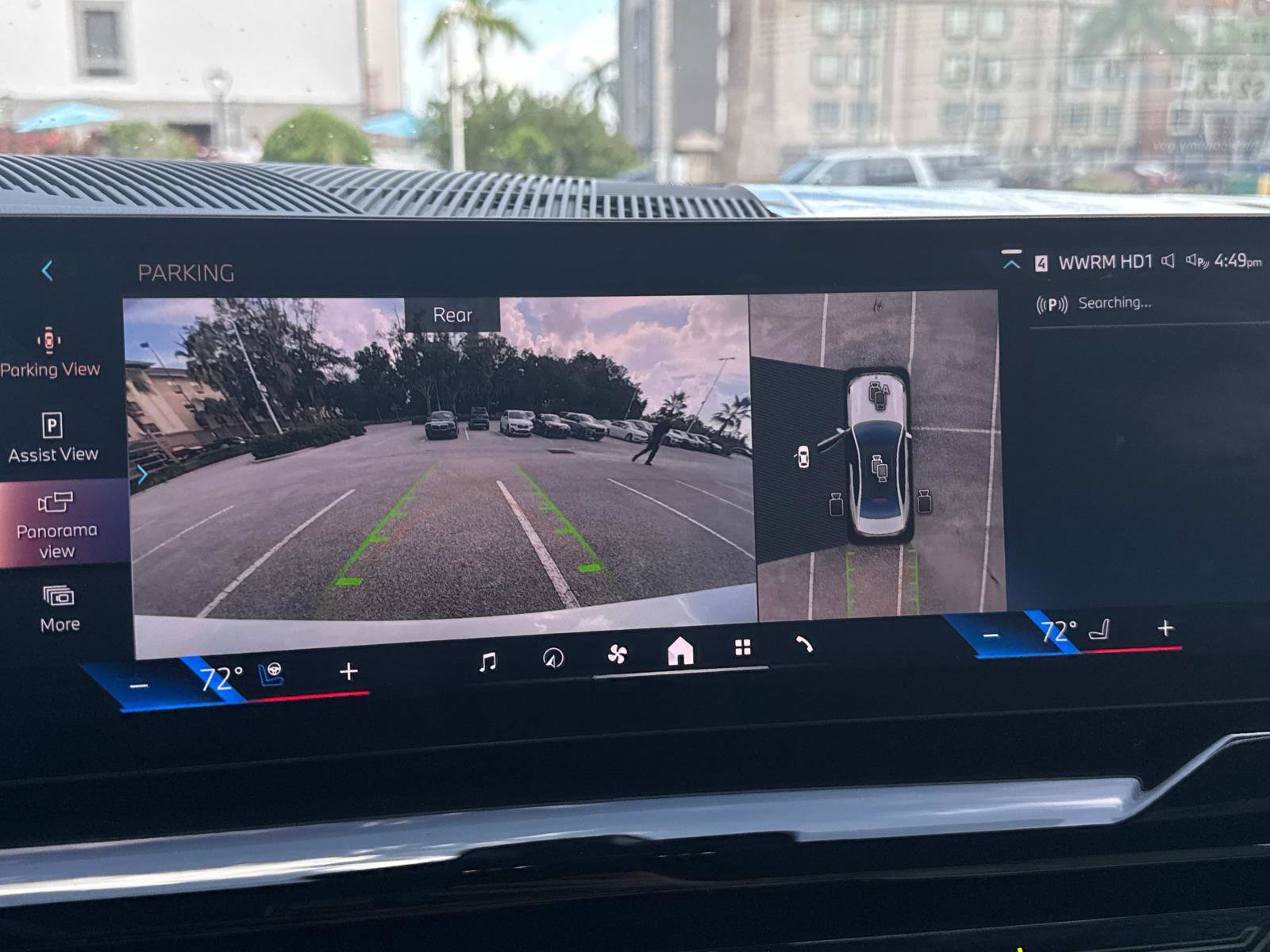 Certified 2025 BMW 530i w/ M Sport Package image 22