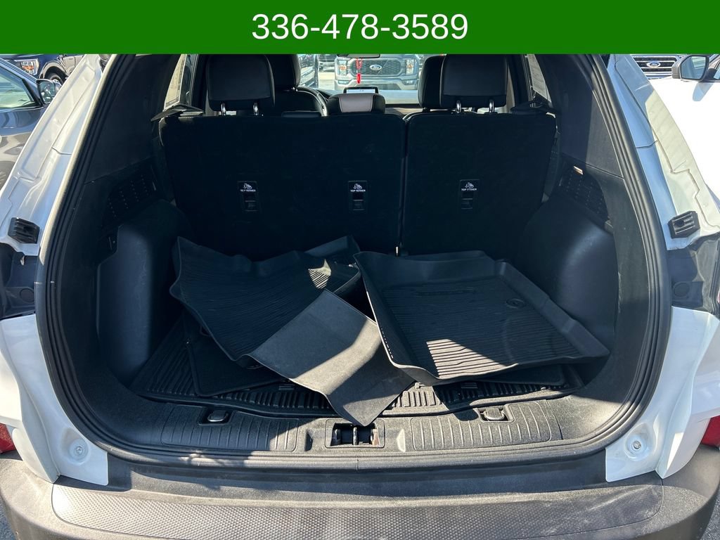 Used 2020 Ford Escape Titanium AWD/4WD image 22