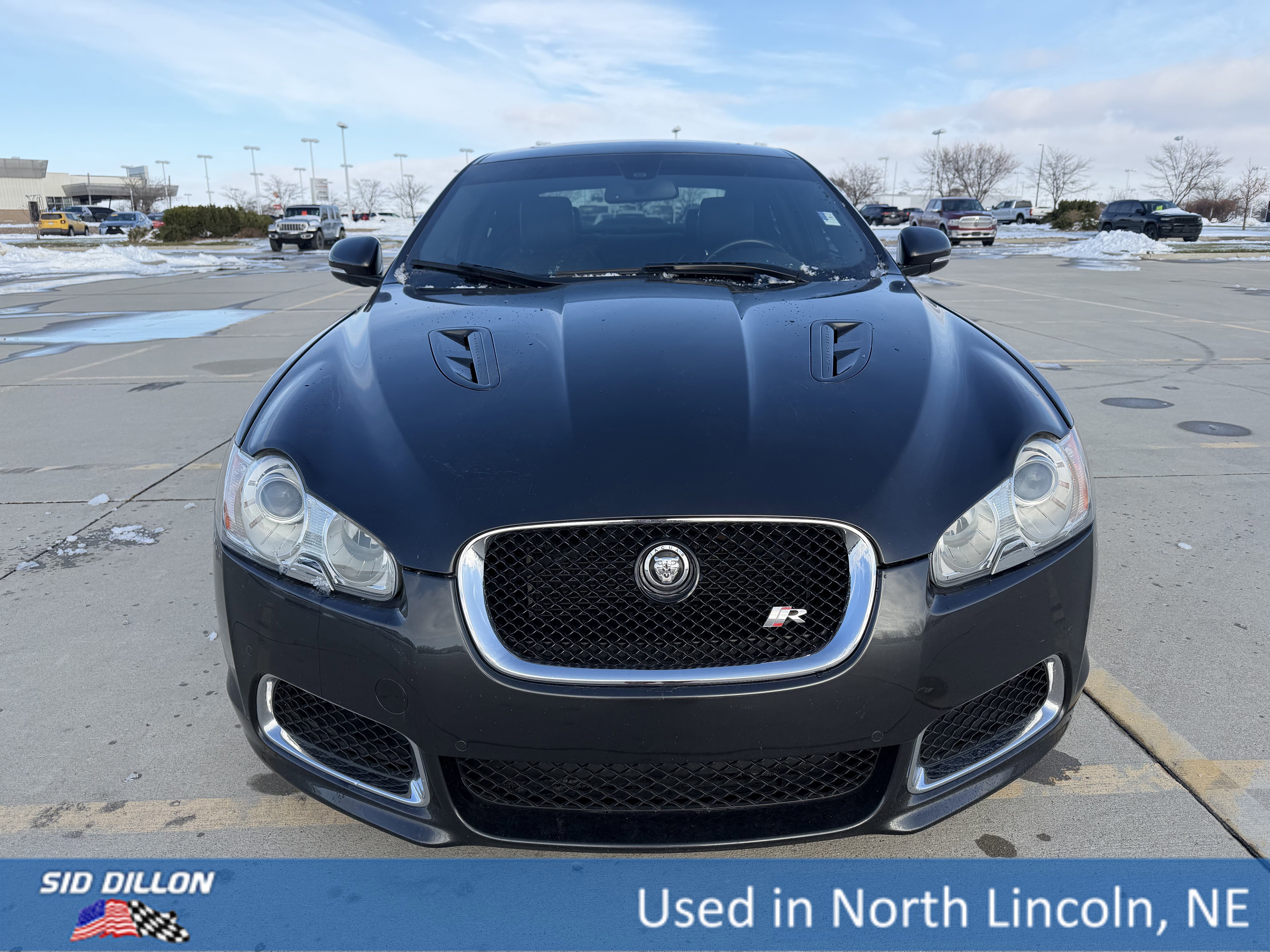 Used 2011 Jaguar XF R image 4