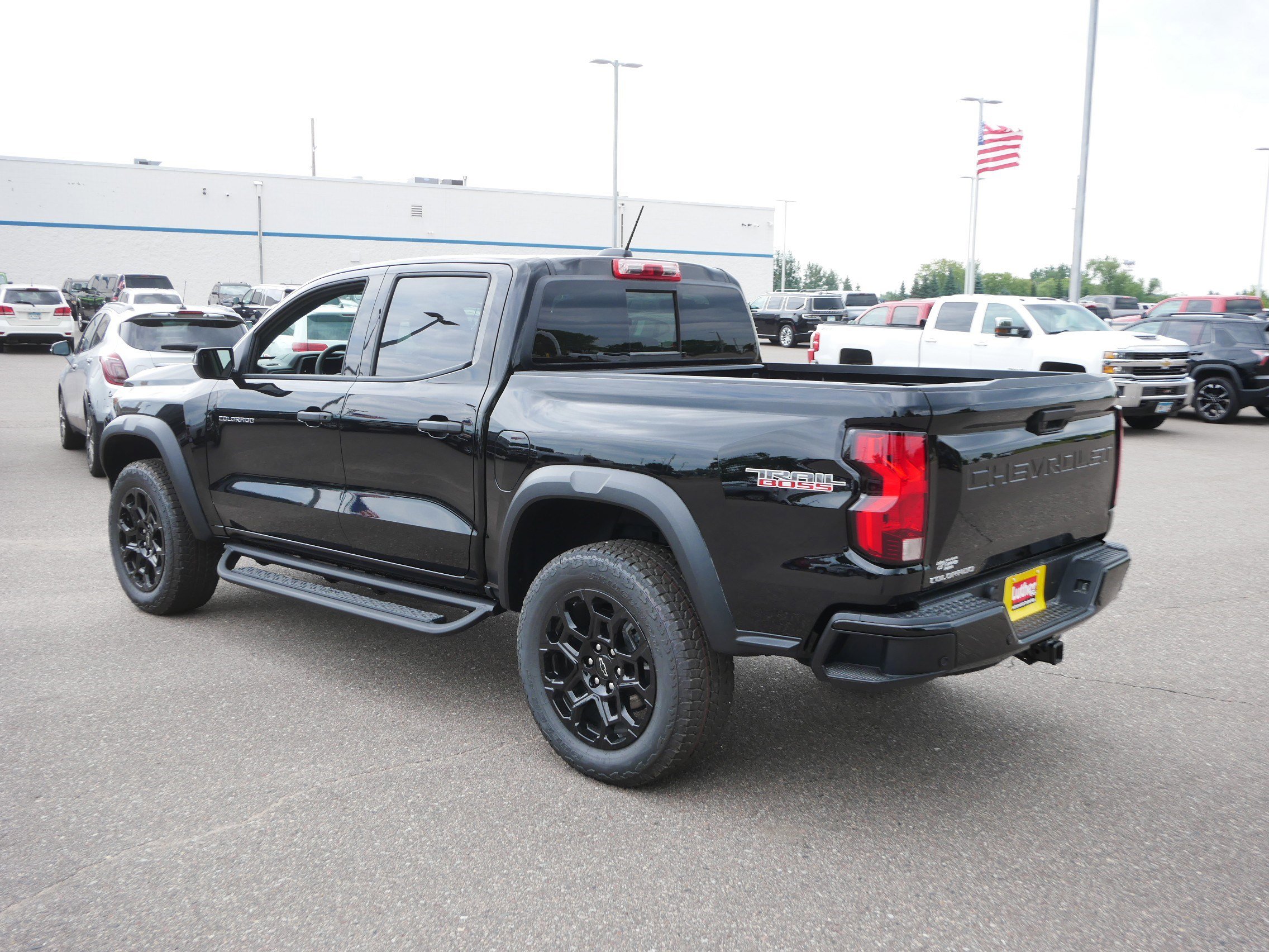 New 2026 Chevrolet Colorado Trail Boss image 2