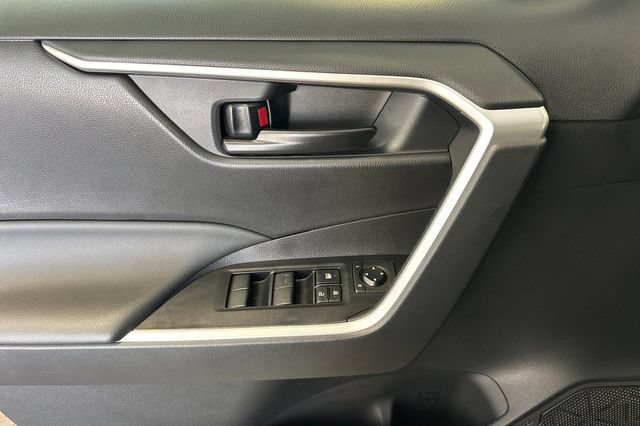 Certified 2024 Toyota RAV4 LE AWD/4WD image 14