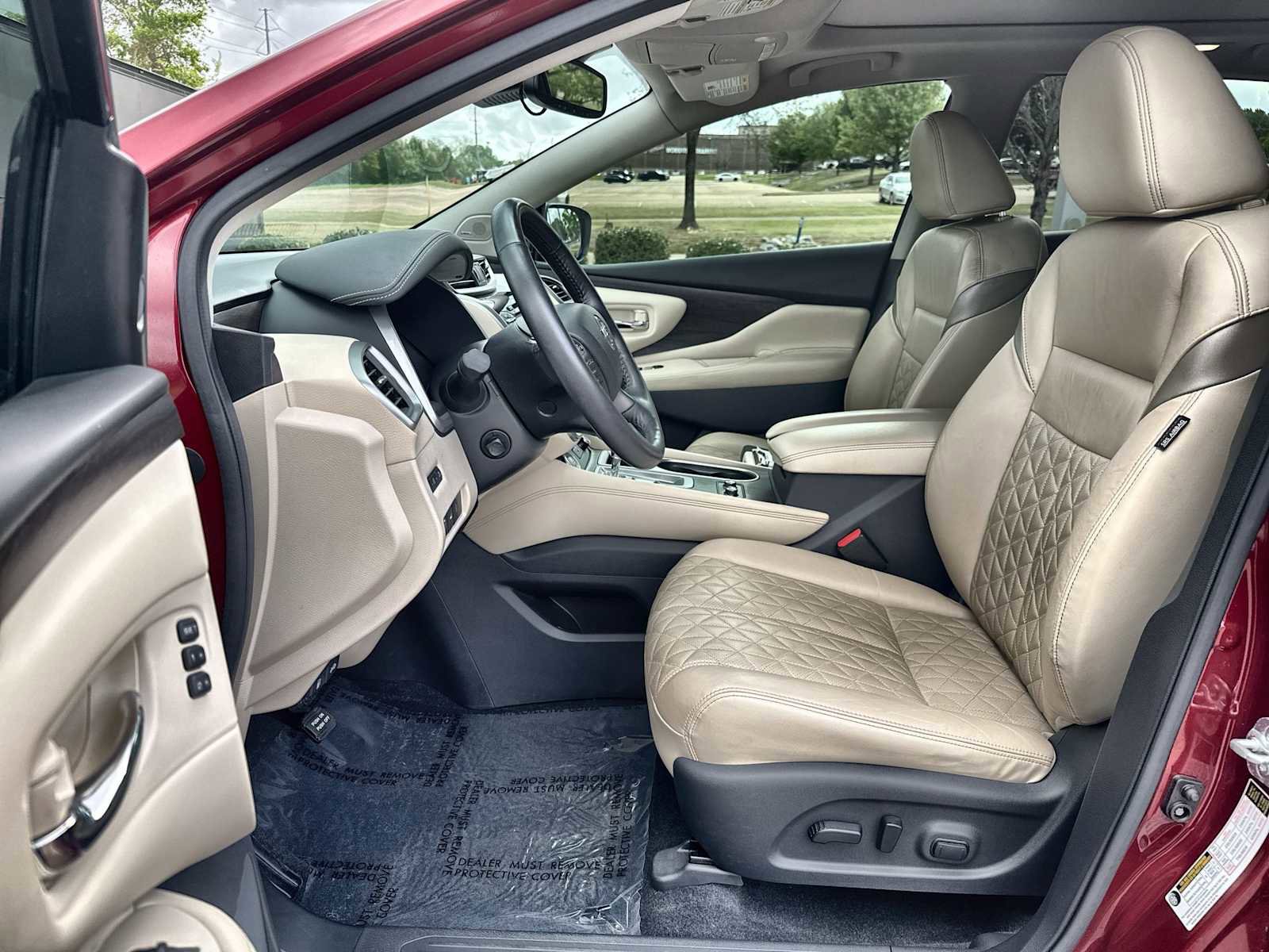 Used 2021 Nissan Murano Platinum w/ Cargo Package image 2