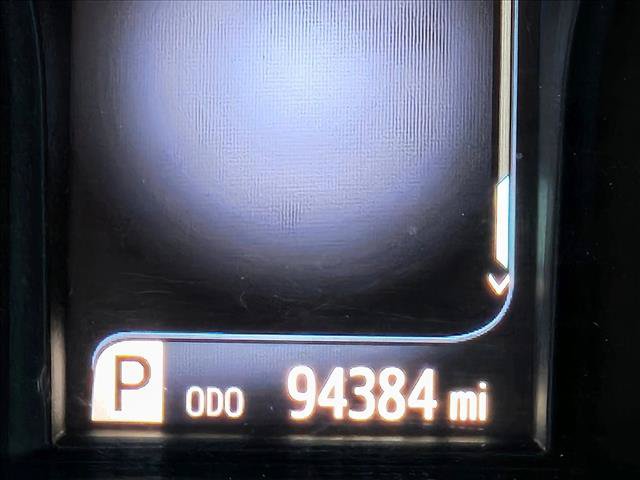 Used 2015 Toyota Camry SE FWD image 12