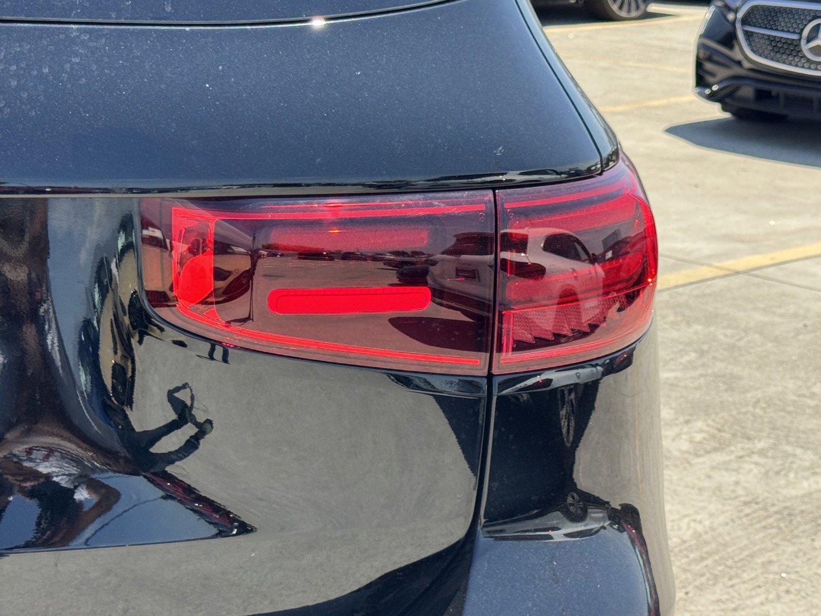 New 2026 Mercedes-Benz GLB 250 image 14