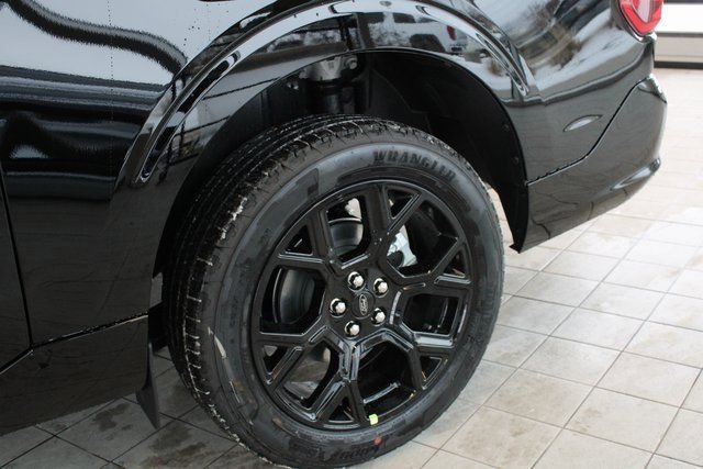 New 2026 Ford Maverick Lobo AWD/4WD image 23