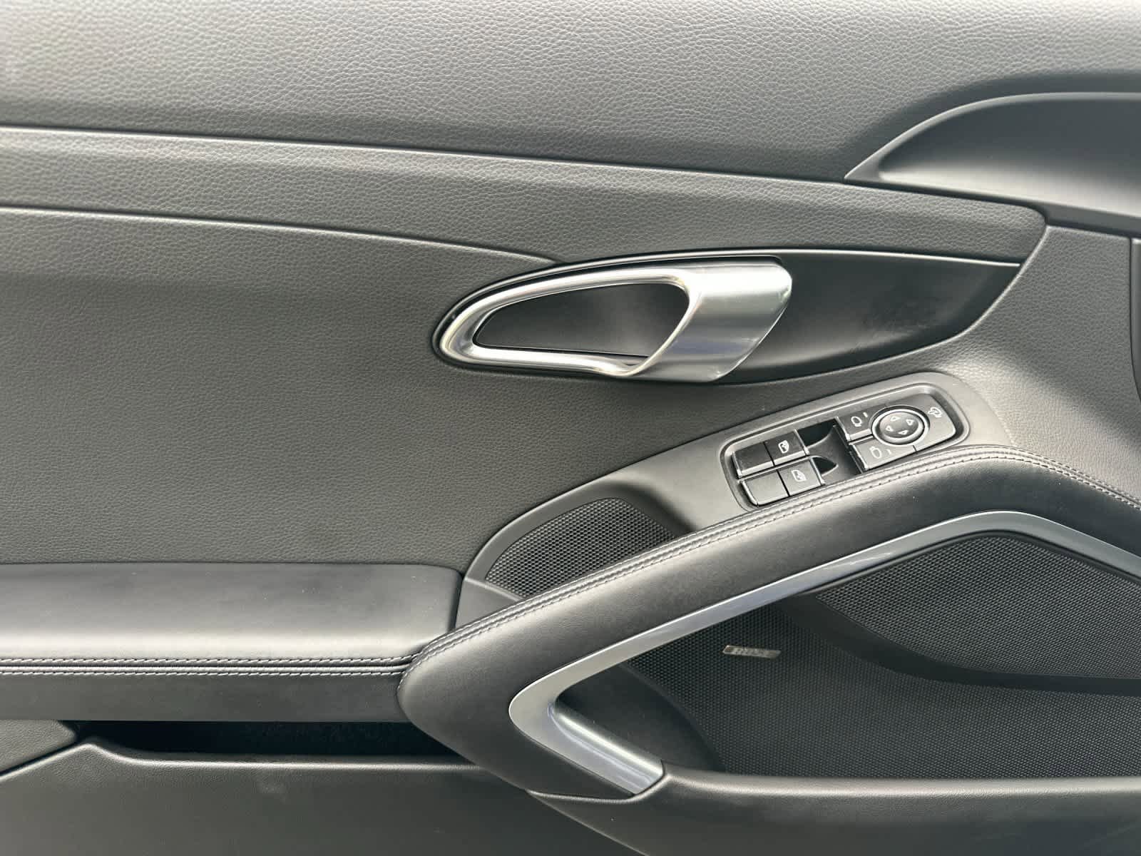 Certified 2025 Porsche 718 Cayman RWD image 11