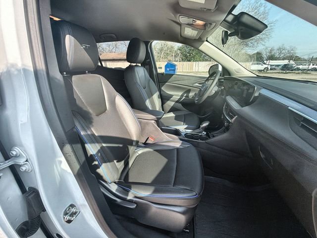 Certified 2026 Buick Encore GX Sport Touring image 26