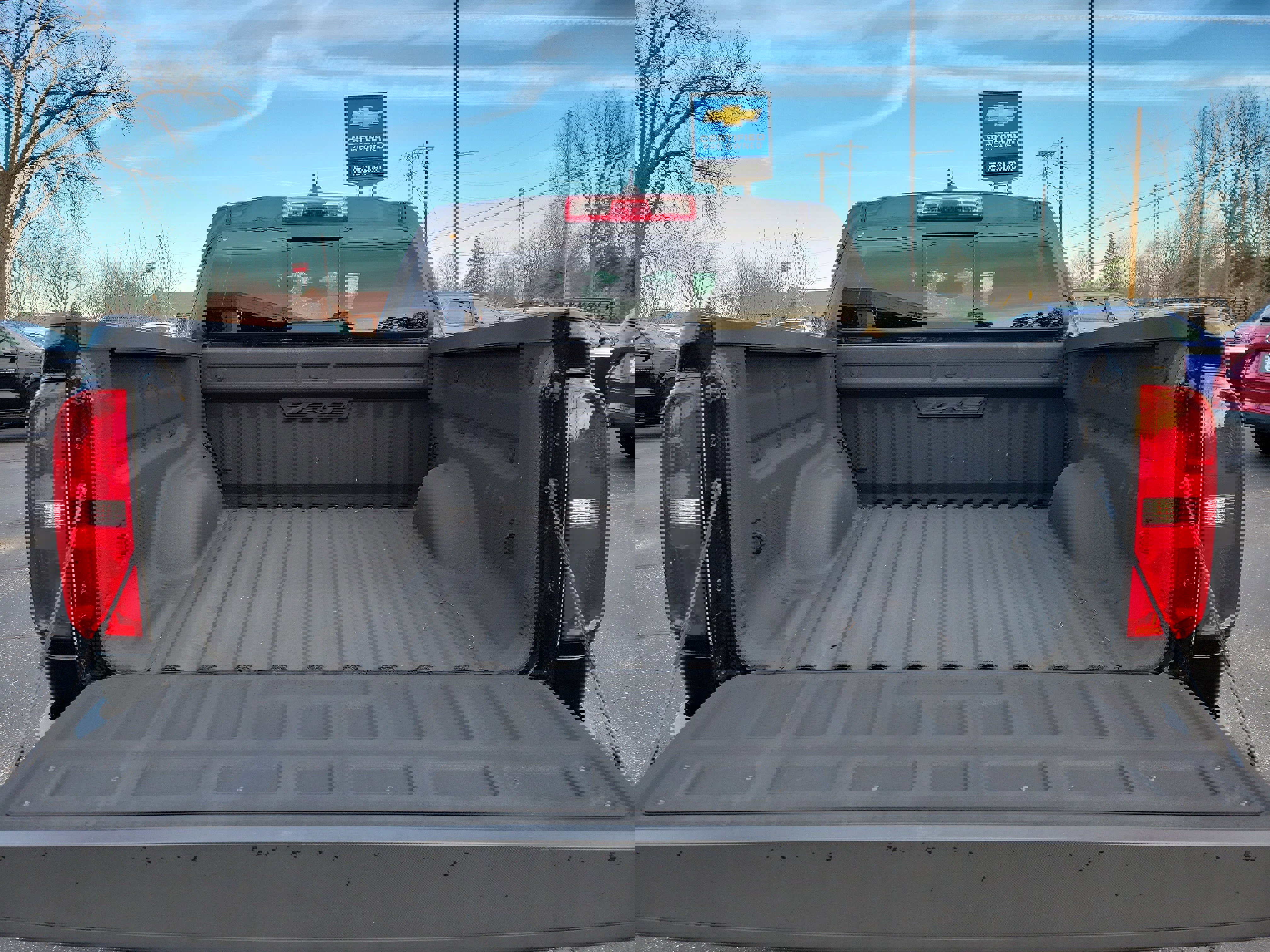 Used 2021 Chevrolet Colorado ZR2 image 8