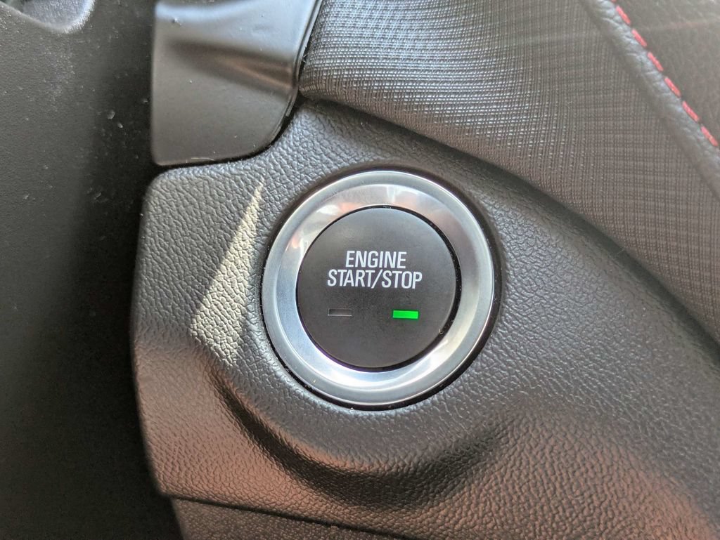 Used 2024 Chevrolet Equinox RS FWD image 29