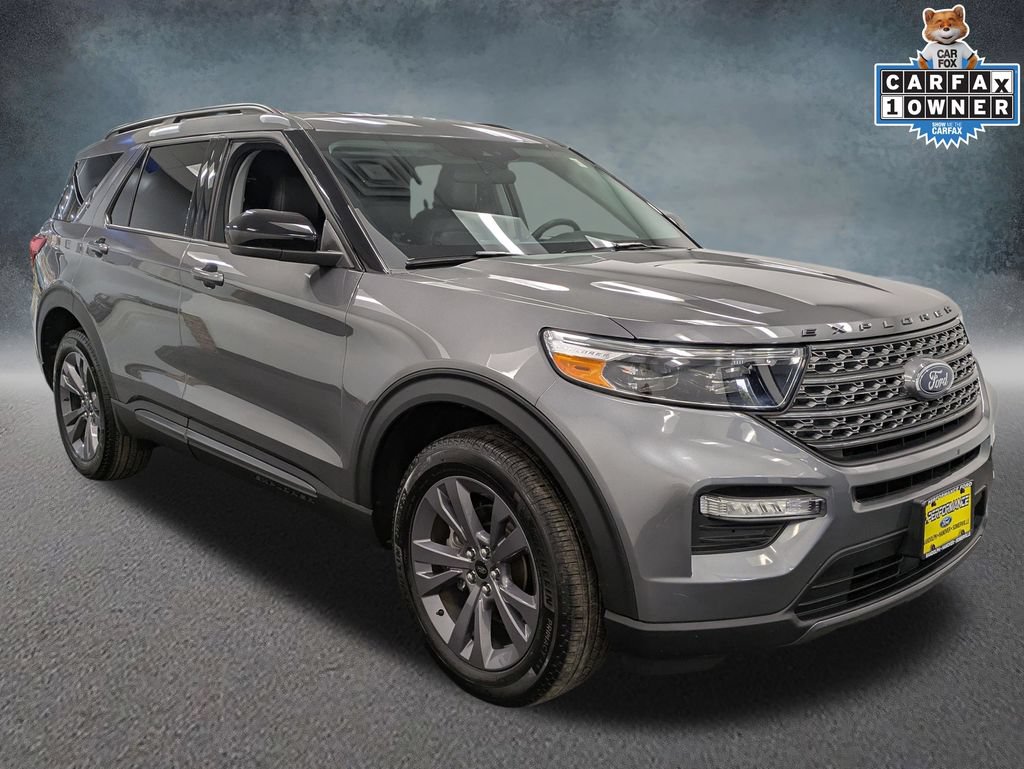 Certified 2023 Ford Explorer XLT w/ Equipment Group 202A AWD/4WD image 3