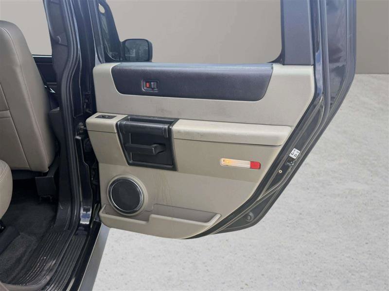 Used 2006 HUMMER H2 AWD/4WD image 32