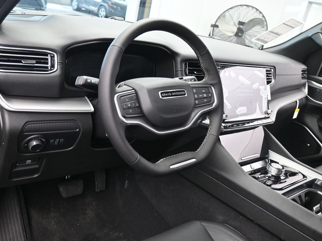 New 2026 Jeep Grand Wagoneer L Limited AWD/4WD image 13