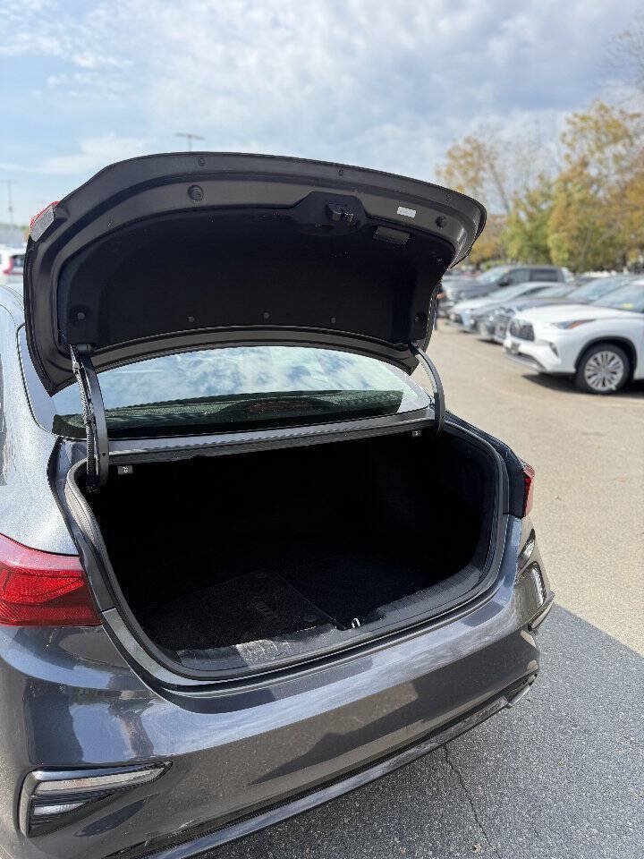Used 2019 Kia Forte LXS FWD image 25