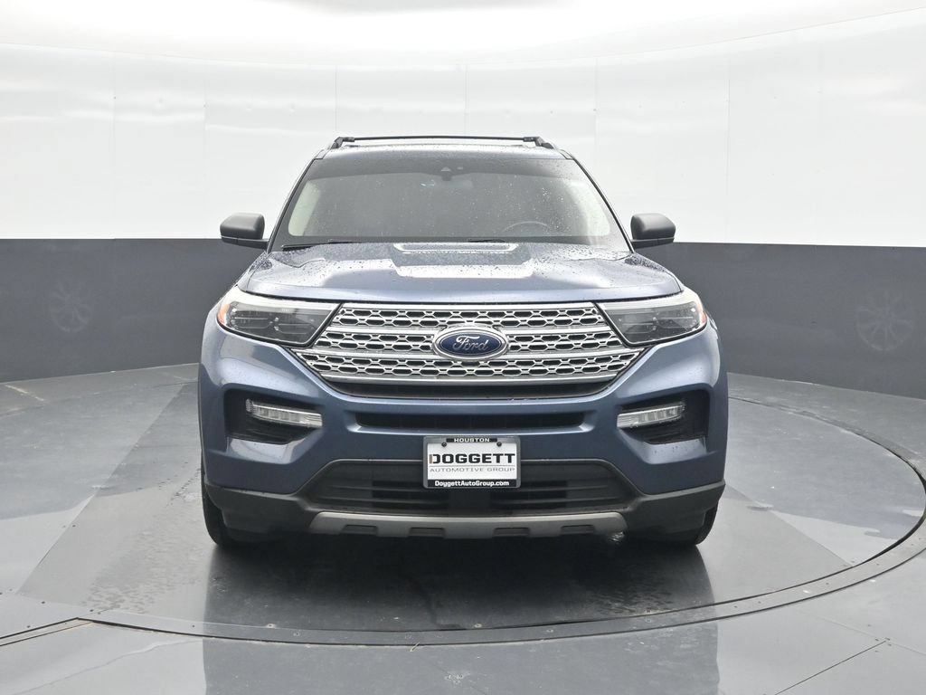 Used 2021 Ford Explorer XLT w/ Equipment Group 202A RWD image 5