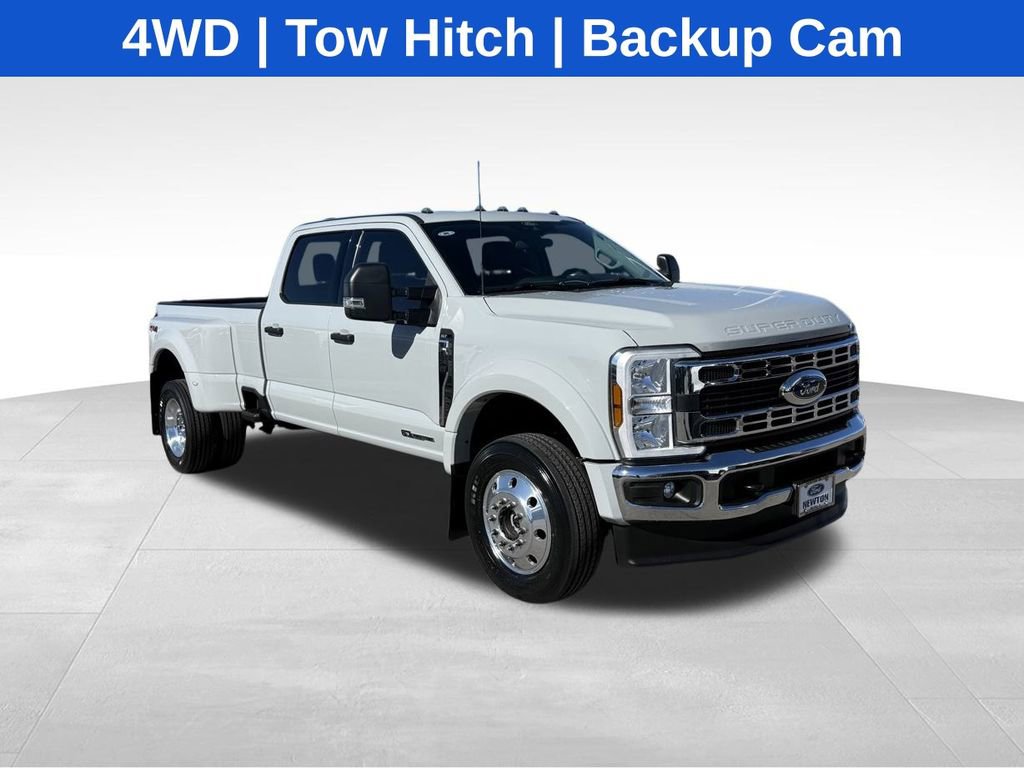 Used 2025 Ford F450 XLT image 1