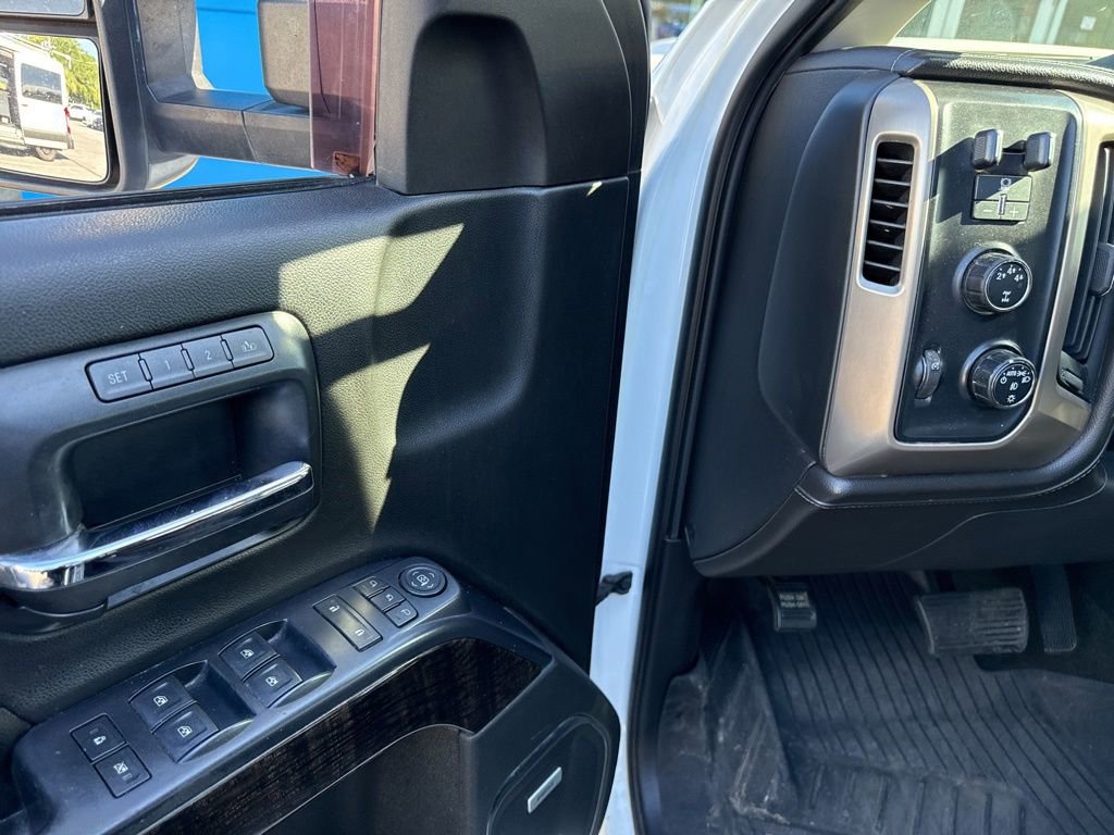 Used 2015 GMC Sierra 3500 Denali w/ Duramax Plus Package AWD/4WD image 20