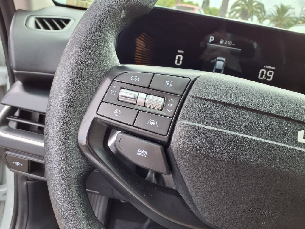 Used 2025 Kia K4 FWD image 23