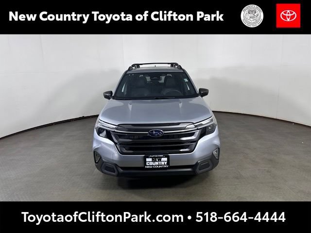 Used 2025 Subaru Forester Limited AWD/4WD image 8