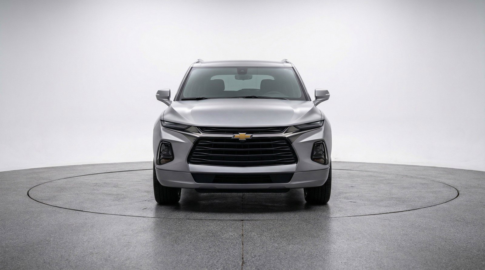 Used 2025 Chevrolet Blazer LT image 2