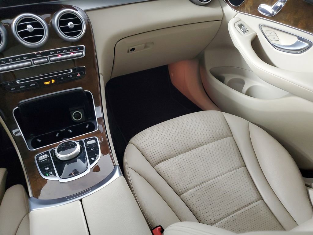 Used 2017 Mercedes-Benz GLC 300 4MATIC Coupe w/ Premium 1 Package image 17