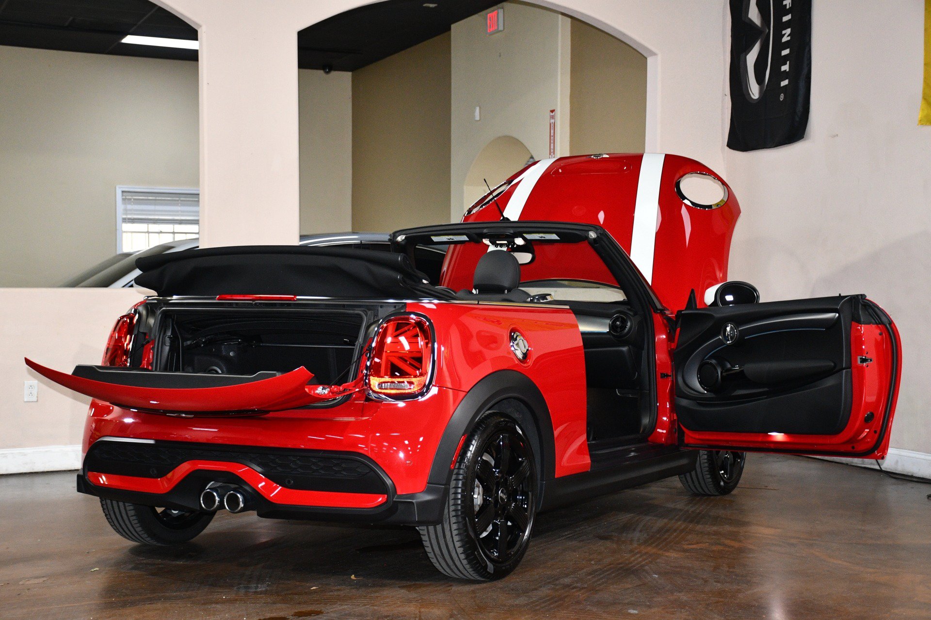 Used 2024 MINI Cooper S FWD image 91