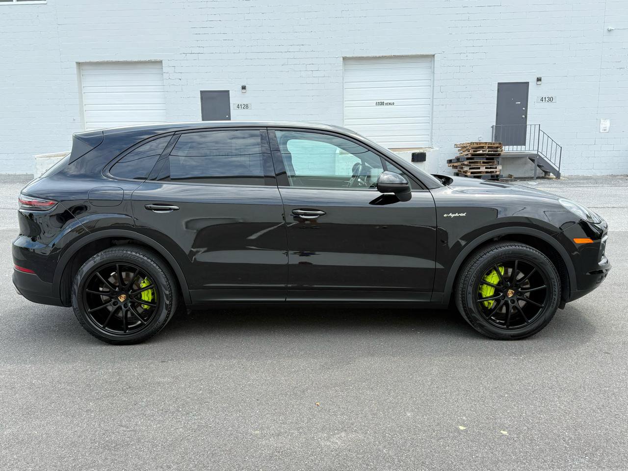 Used 2019 Porsche Cayenne E-Hybrid AWD/4WD image 9