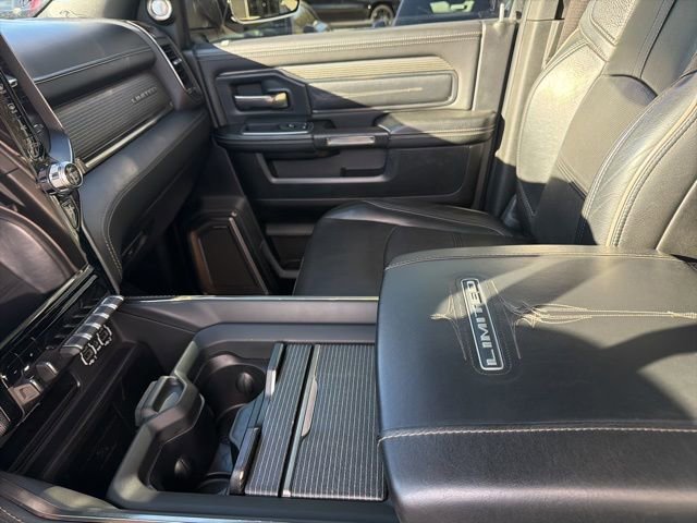 Used 2020 RAM 3500 Limited image 15