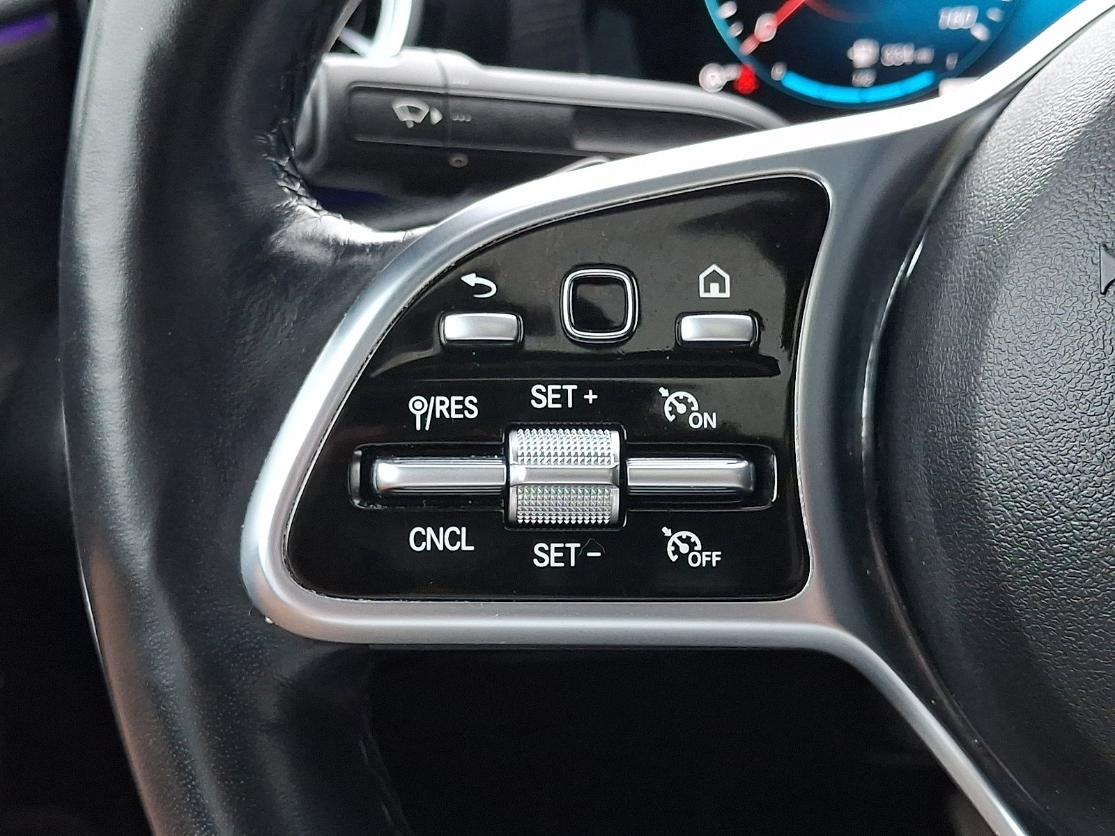 Certified 2023 Mercedes-Benz CLA 250 4MATIC image 23