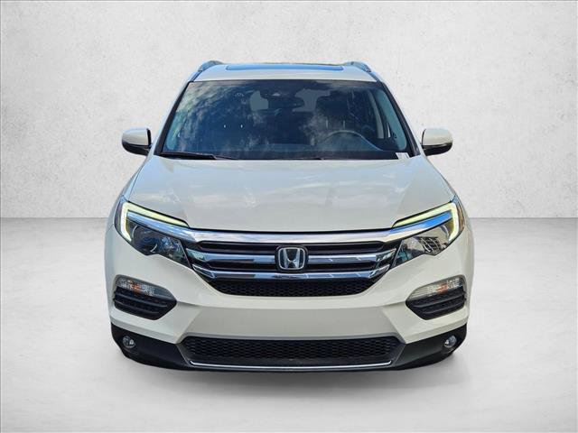 Used 2017 Honda Pilot Elite image 2