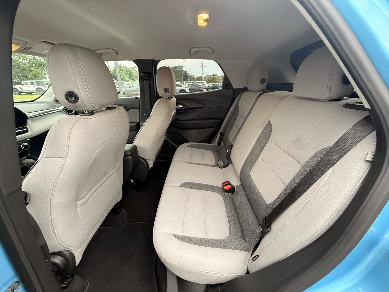Used 2025 Chevrolet TrailBlazer LT AWD/4WD image 12