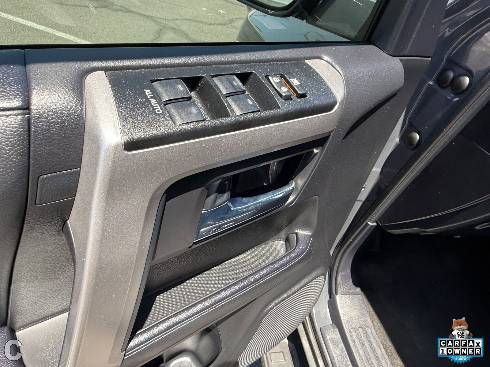 Used 2024 Toyota 4Runner SR5 Premium w/ Moonroof Package AWD/4WD image 17