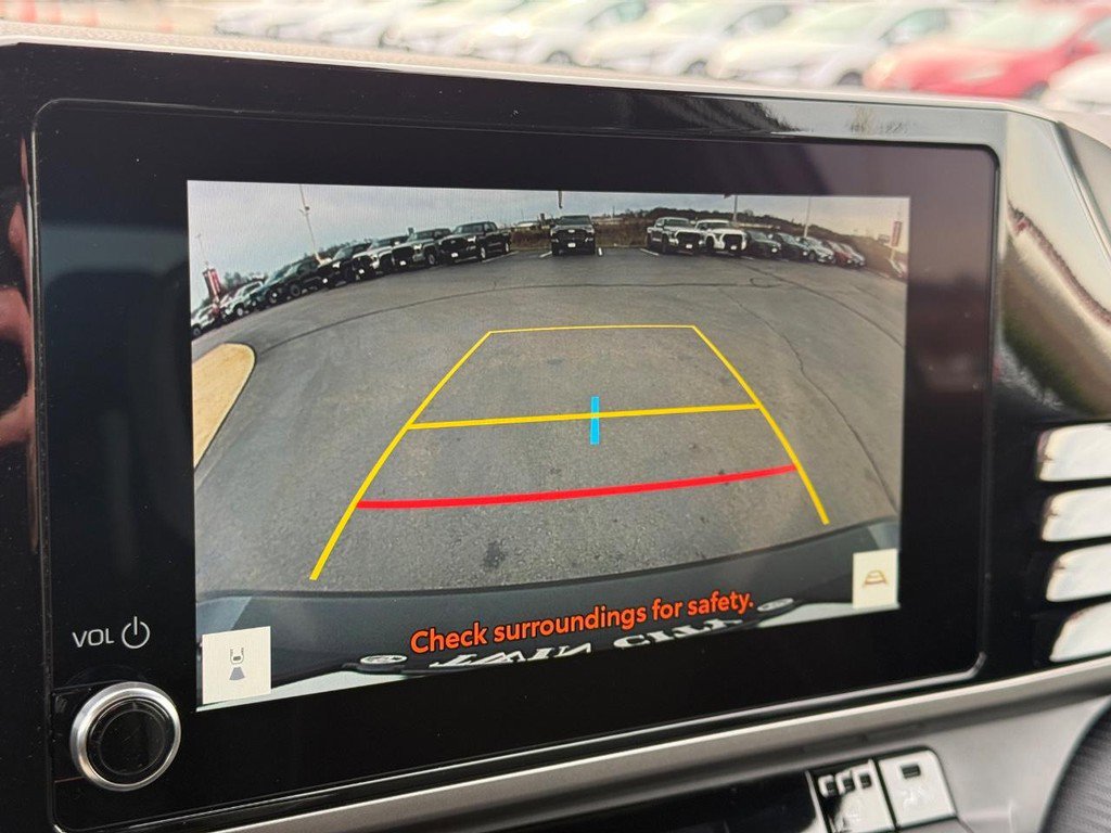 Certified 2025 Toyota Camry SE w/ Convenience Package image 21